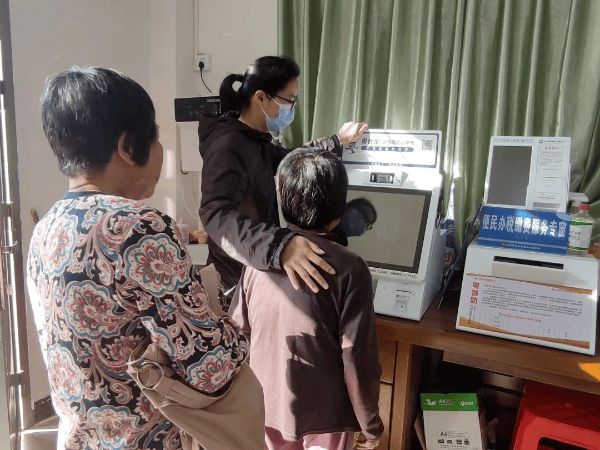 九游會(huì)官網(wǎng)粵智助自助一體機(jī)大廠浮出水面 OBOO鷗柏已效果勞終端中堅(jiān)力氣